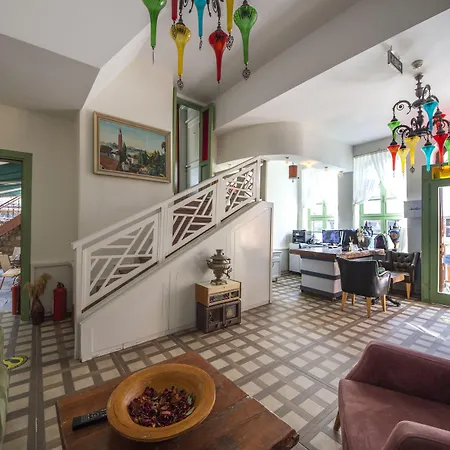 ホテル Mia アンタルヤ